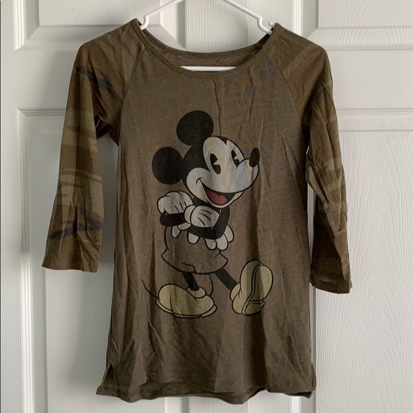 Disney Tops - Disney Mickey Three Quarter Arm Length Shirt